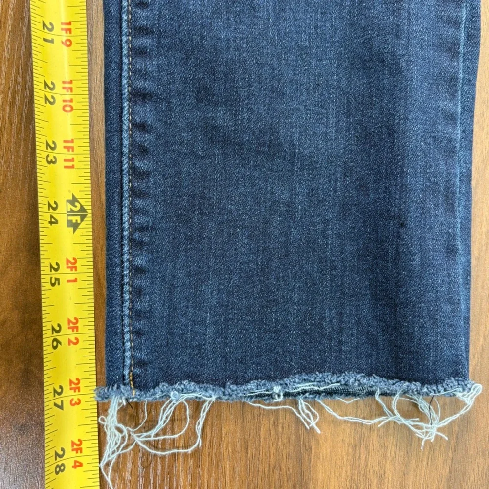 Levis 724 High Rise Straight Jeans 26x27 Dark Wash Raw Hem 18883-0151‎ Womens